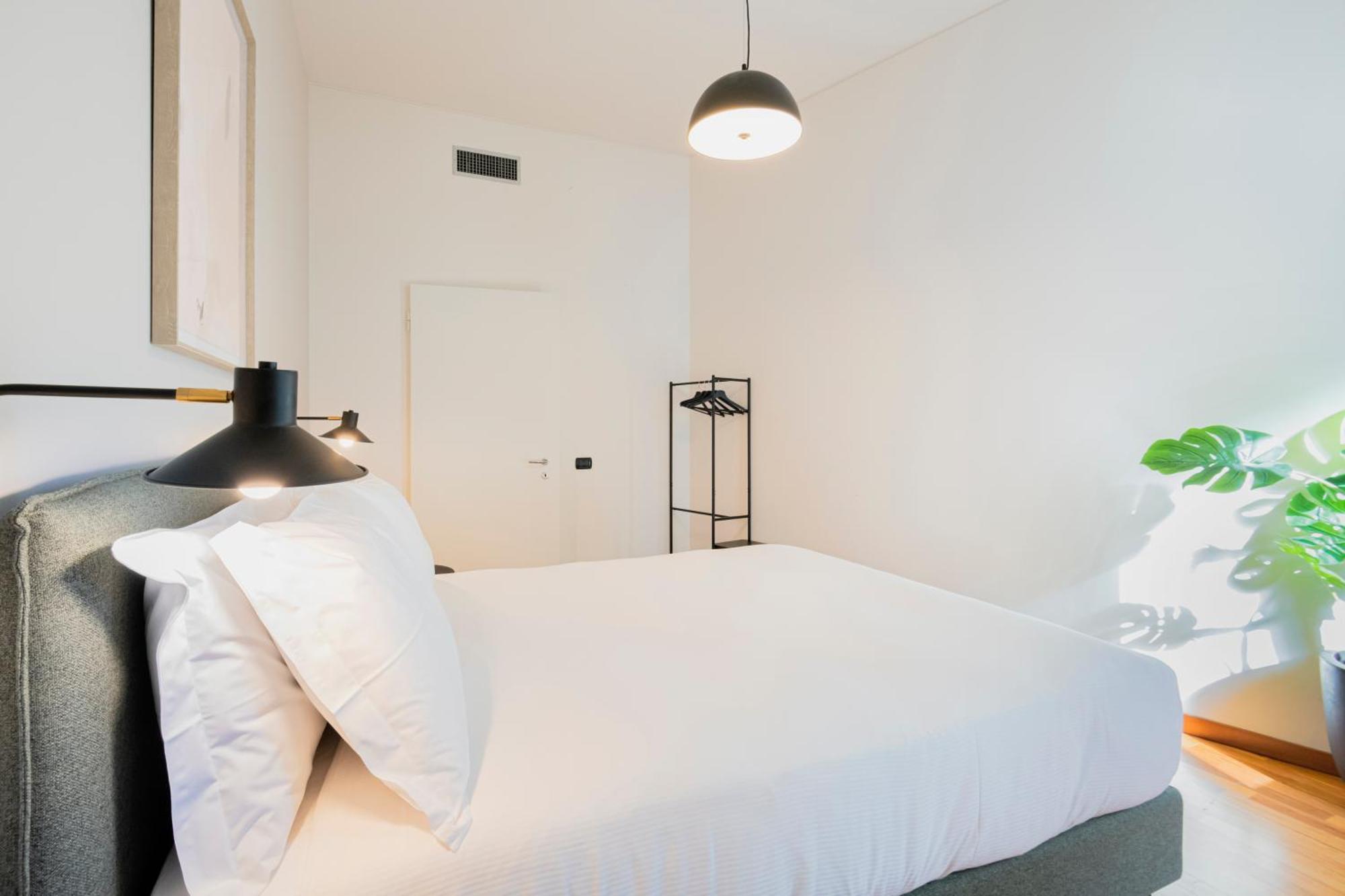 Relstay - Montenapoleone Milano Exterior foto